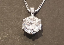 Pt900×Pt850 3.45ct ダイヤモンド ネックレスの高価買取実績です。