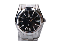セイコー STGF271 シェル/ダイヤモンド文字盤 クオーツ時計の注目の高価買取実績です。