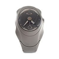 オークリー タイムボム X-METAL チタン キネティック 自動巻き時計 買取相場例です