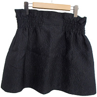 レッドヴァレンティノ ブラック フラワー刺繍 スカート 買取相場例です