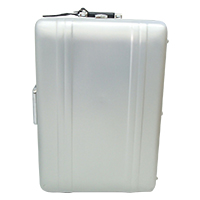ゼロハリバートン ZR26-SI ゼローラ・スーター スーツケース 買取相場例です。