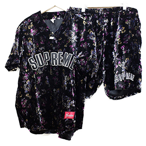 シュプリーム ベロア フローラル ベースボールシャツ セットアップ 買取相場例です