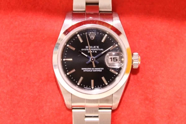 ロレックス オイスターパーペチュアルデイト　69160　レディース　自動巻き時計 買取実績です。