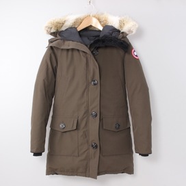 カナダグースの国内正規 2603JL BRONTE PARKA ファー付フーディダウンジャケットの買取実績です。