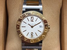 ブルガリの時計を買取ました。エコスタイル銀座本店です。状態は通常使用感のあるお品物になります。