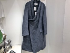 ウミットベナン(umit benan)のコートを渋谷店で買取致しました。状態はタグ付きの商品になります。
