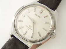 グランドセイコー（Grand SEIKO）の手巻き腕時計を買取ました。エコスタイルです。状態は通常中古品です。