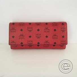 ラブレス×MCMのウォレットの買取実績です。