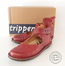 エコスタイルでトリッペン(trippen)の靴をお買取いたしました。状態は通常使用感のあるお品物です。