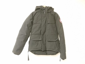 カナダグースの黒 メイトランドパーカーの買取実績です。