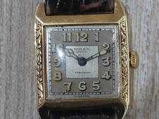 ロレックスの1930年代頃のプレシジョン ヴィンテージ手巻き時計を買取致しました。新宿伊勢丹から徒歩30秒、エコスタイル新宿三丁目店です。状態はヴィンテージ品になりますが現状稼働中です。