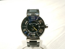 エコスタイル渋谷店で、ルイヴィトンの時計のタンブール　インブラックGMTを買取りました状態は目立つスレ、キズ、打痕のあるお品物です。