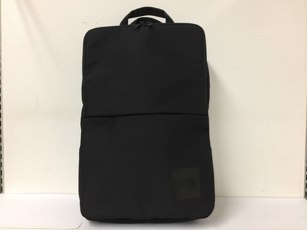 ノースフェイスの黒 Shuttle Daypack NM81863の買取実績です。