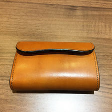 ワイルドスワンズのブライドルレザー財布をエコスタイル新宿南口店で買取しました。状態は美品になります。