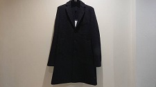 エコスタイル磐田店でハリスワーフロンドン（HARRIS WHARF LONDON）黒　ウール　チェスターコート（通常使用感あり）を買取しました。状態は通常使用感がございます。