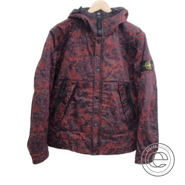 ストーンアイランドの591544556  Raso Gommato Camo Jacket　の買取実績です。