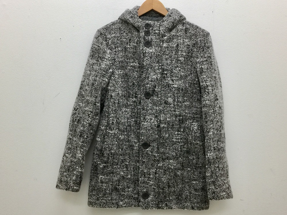 ヘルノのヘルノ（HERNO）18-19AW グレー　クロップドコートの買取実績です。