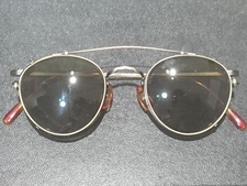 オリバーピープルズのMP-2 クリップオン ヴィンテージ 眼鏡を買取しました。エコスタイル新宿三丁目店です。状態は通常ご使用感のお品物になります。