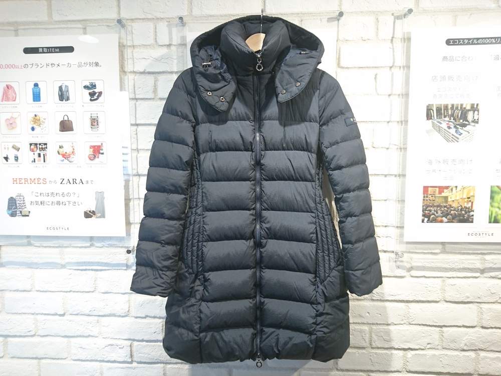 タトラスの17-18AW LTA18A4496 ポリテアマ ダウンコートの買取実績です。