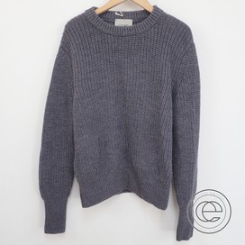 フォンデルのTHE AZE NEW ミドルゲージクルーネックニットの買取実績です。