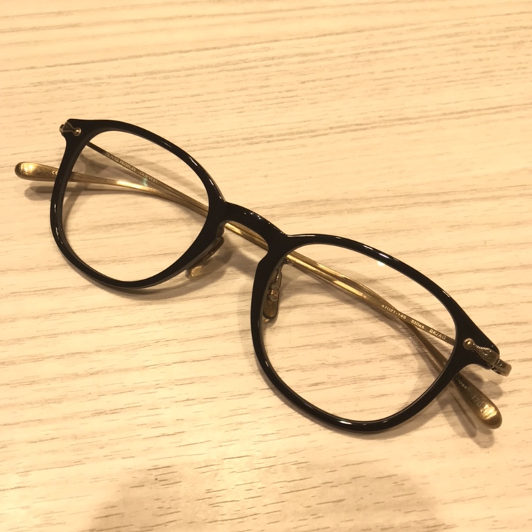 オリバーピープルズのStiles 47■21-145 ブラック×ゴールド メガネの買取実績です。