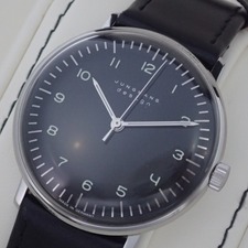 ユンハンスの027 3702 00 マックスビルハンドワインド 手巻き時計(通常使用感)を買取致しました。宅配買取ならエコスタイルへ。状態は若干の使用感がある中古品です。