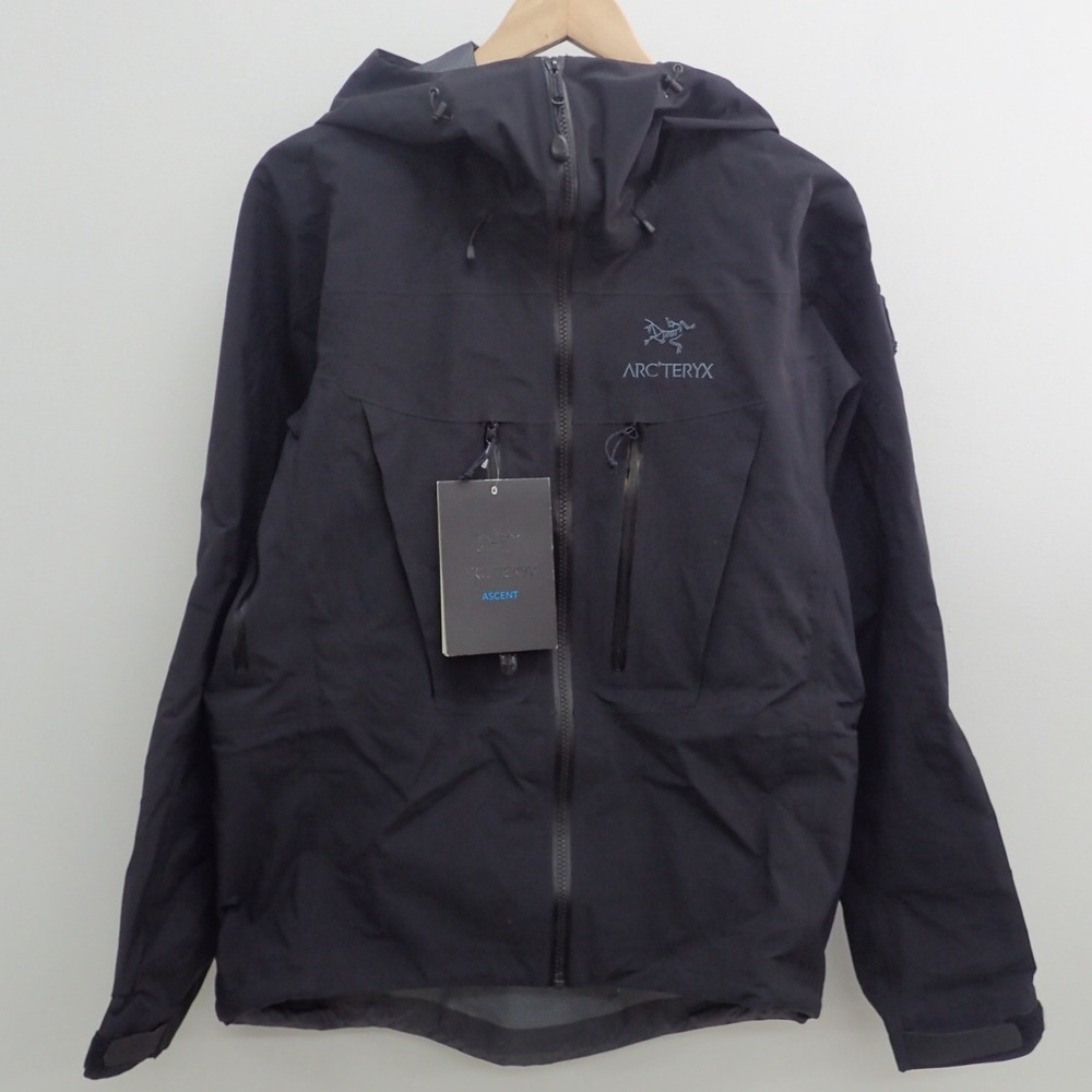 アークテリクスの154121 GORE-TEX Pro Alpha SV Jackeの買取実績です。