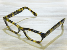 泰八郎謹製 EXCLUSIVE IV 手造 眼鏡をブランド品買取のエコスタイル銀座本店で買取致しました。状態は通常使用感があるお品物です。