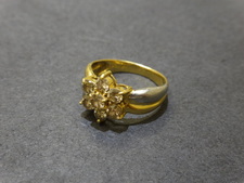 ノンブランド K18 ダイヤモンド デザイン リングを宝石買取のエコスタイル銀座本店で買取致しました。状態は