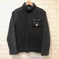 モンクレール 14年 並行 ｸﾞﾚｰ MAGLIA CARDIGAN フリースジャケット 買取実績です。