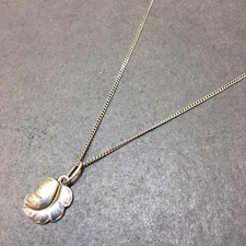 ジョージジェンセンのSV925 50B グレープの葉 デザイン ネックレスをブランドアクサセリー買取のエコスタイル銀座本店で買取致しました。状態は通常使用感があるお品物です。