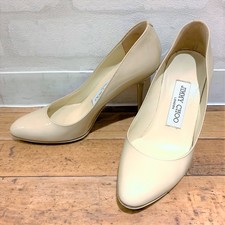 ジミーチュウ ヌードカラー　GILBERT　パンプス 買取実績です。