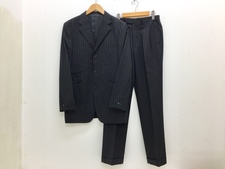 エコスタイル浜松鴨江店にて、2004年製、バーバリーブラックレーベルの黒　ストライプ　2Pスーツを買取しました。状態はご使用感のあるお品物です。