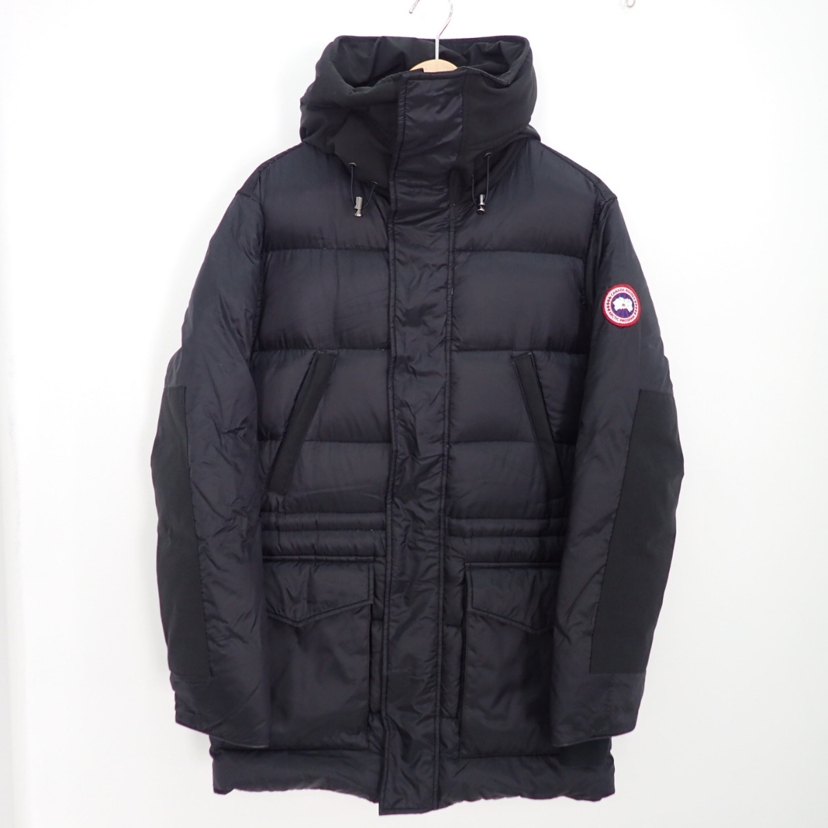 カナダグースの3206M SILVERTHORNE PARKA シルバーソーンパーカーの買取実績です。