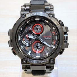 ジーショックのMTG-B1000B-1AJF 黒×赤 MT-G 電波ソーラー時計の買取実績です。