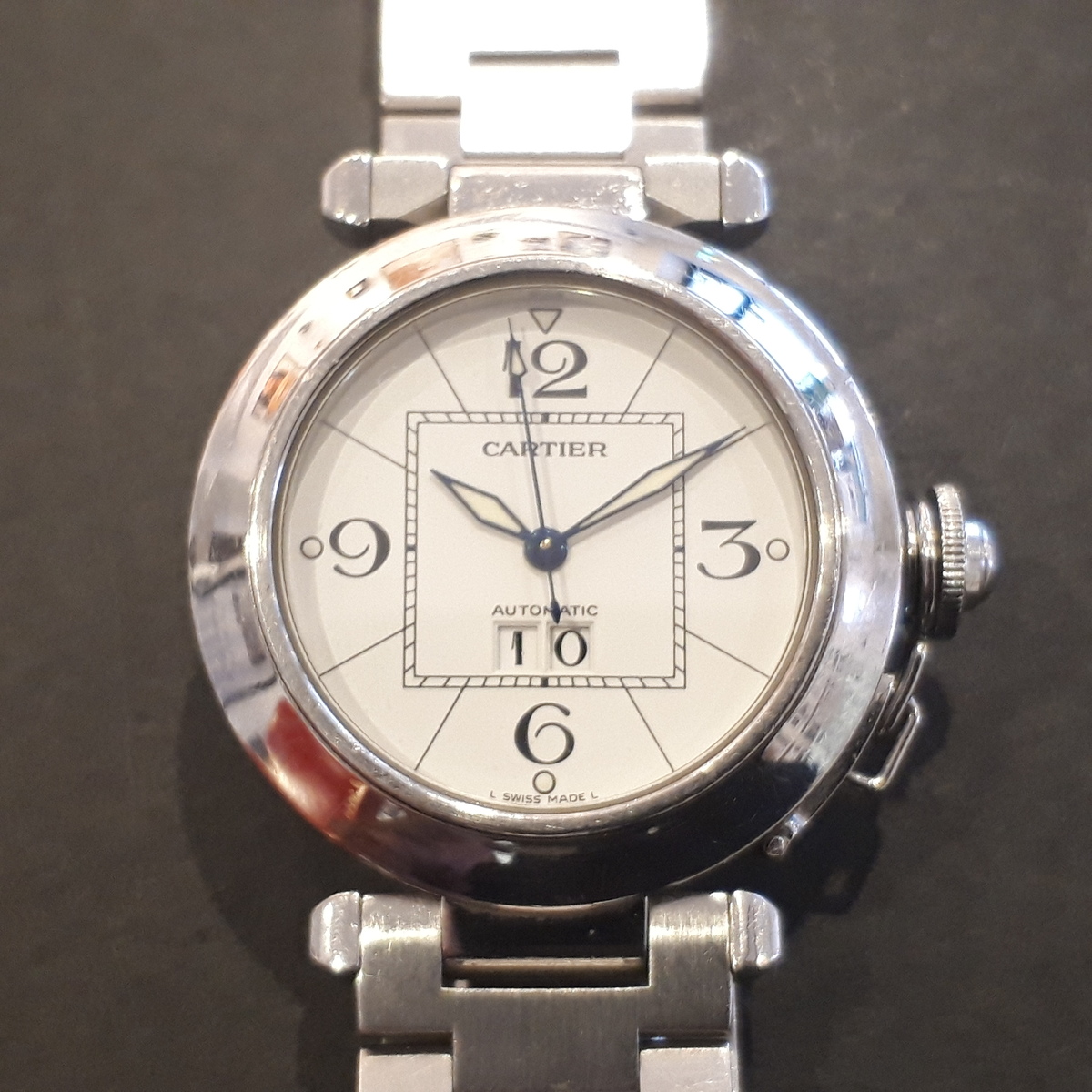 カルティエのW31055M7　パシャC　ビッグデイト　自動巻き時計の買取実績です。