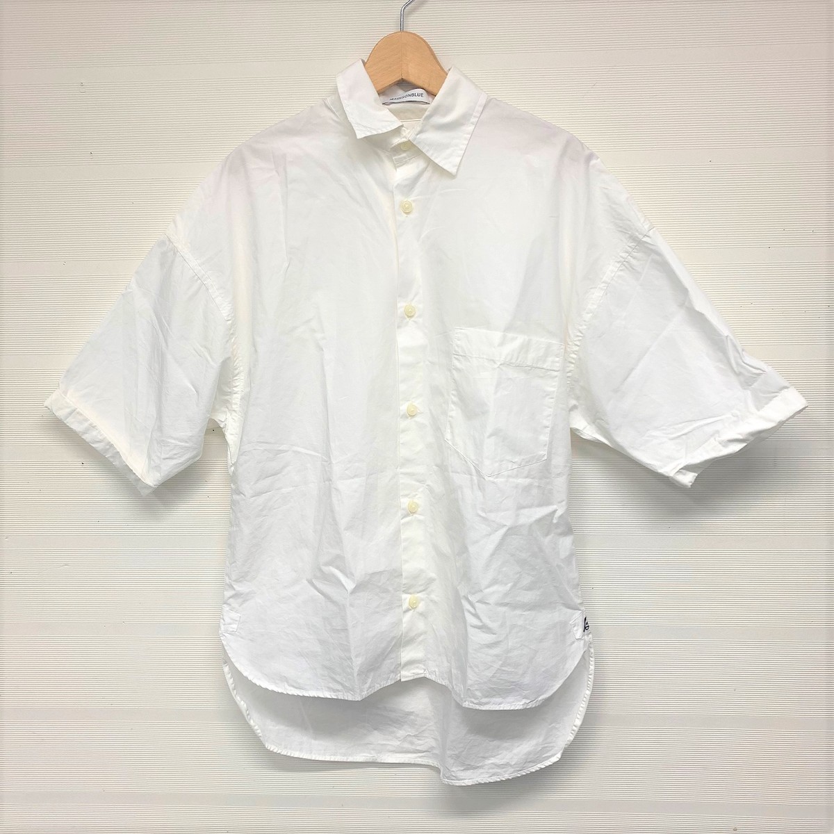 マディソンブルーのMB167-5015 白 コットン100％ J-BRADLEY SHIRT レディースの買取実績です。