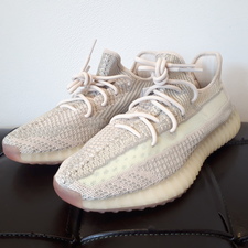 アディダス FW3042 YEEZY BOOST 350 V2 スニーカー 買取実績です。