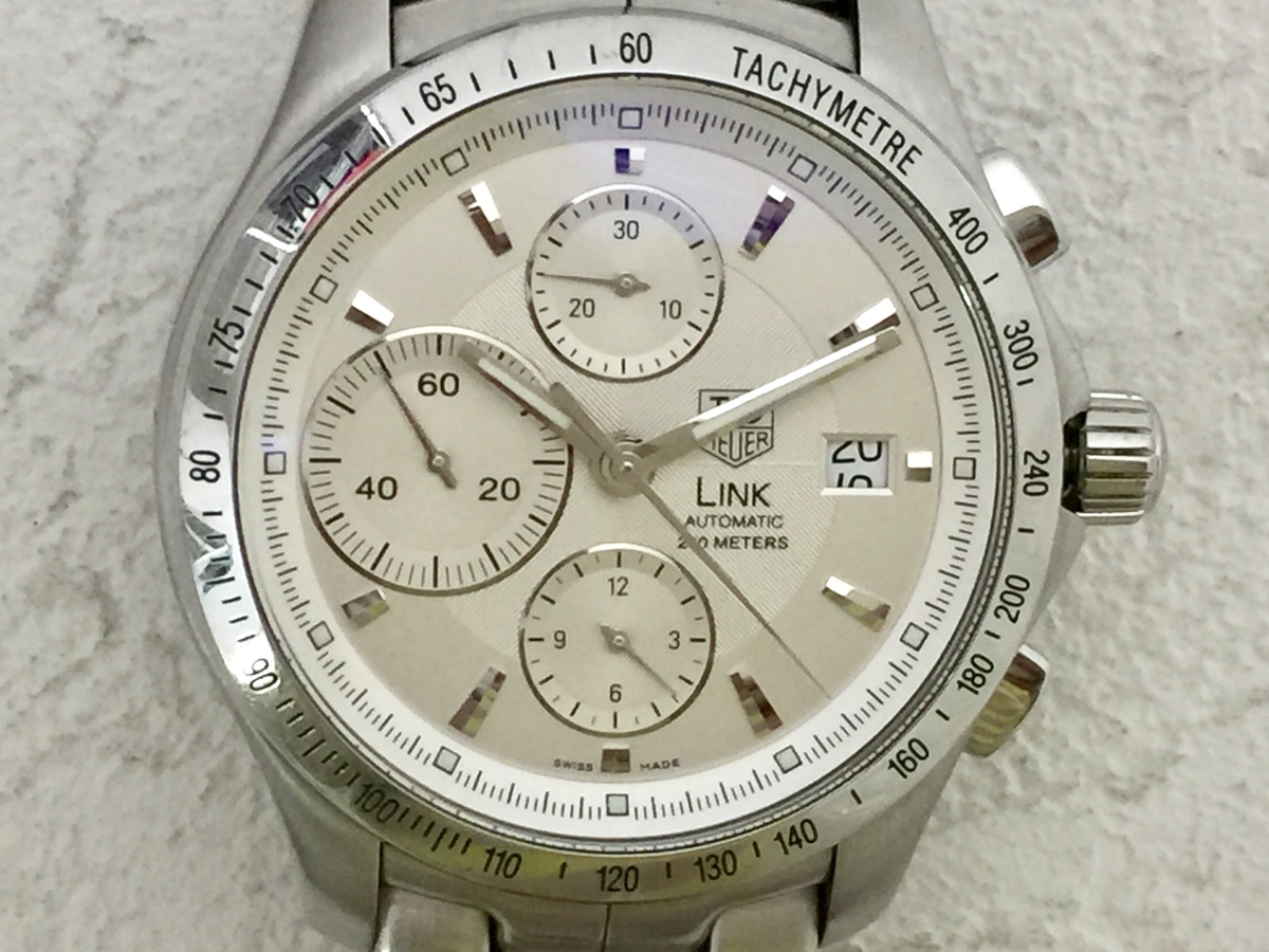 タグホイヤーのCJF2111.BA0594　リンク　クロノグラフ　白文字盤　時計の買取実績です。