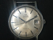 オメガのジュネーブ Cal.565 デイト 自動巻き腕時計を買取しました。エコスタイル新宿三丁目店です。状態は目立つ傷、汚れ、使用感のある中古品です。