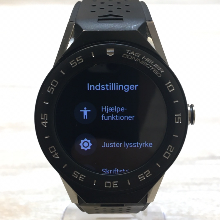 タグホイヤーのSBF818000.11FT8031 コネクテッド モジュラー41MM スマートウォッチ 腕時計の買取実績です。