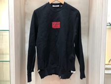 エコスタイル渋谷店で、2018年春夏のジバンシィのボックスロゴスウェットシャツを買取ました。状態は若干の使用感がある中古品です。