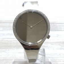 ジョージジェンセンのモデル番号が#326 のVivianna Torun 0.4ctダイヤベゼルミラーダイヤル ステンレス バングルウォッチ腕時計をエコスタイル銀座本店で買取いたしました。状態は通常使用感があるお品物です。