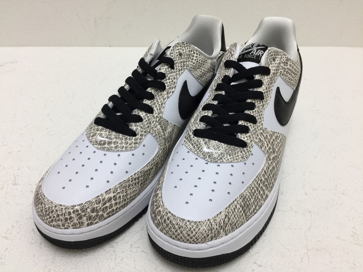 ナイキの845053-104 AIRFORCE1 LOW RETRO TRUEの買取実績です。