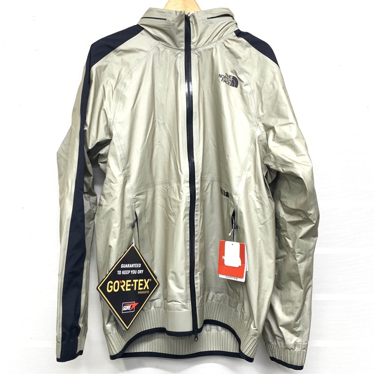 ノースフェイスのNP11984 GTX TRACK JACKET トラックジャケットの買取実績です。