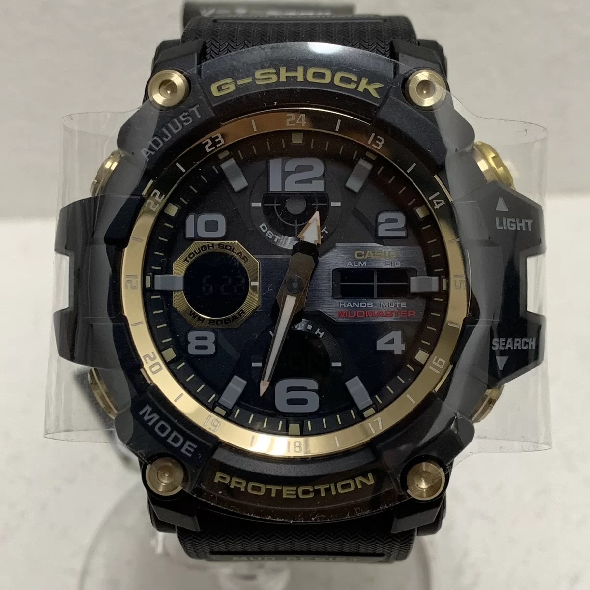 ジーショックの2018年　ブラック×ゴールド　 MUDMASTER　マッドマスター　GWG-100GB-1AJF　タフソーラー　腕時計の買取実績です。