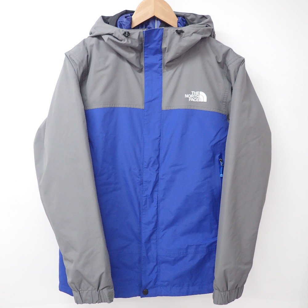 ノースフェイスの国内正規 NP61207 ブルー×グレー 3WAYマウンテンパーカー CASSIVS TRICLIMATE JACKETの買取実績です。