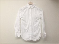 エコスタイル広尾店にてマディソンブルーの18年製のコットンシャツを買取致しました。状態は若干の使用感がある中古品です。