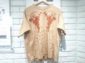 マメのマメクロゴウチ MM17AW-JS066 ベージュ 刺繍入り Tシャツの買取実績です。