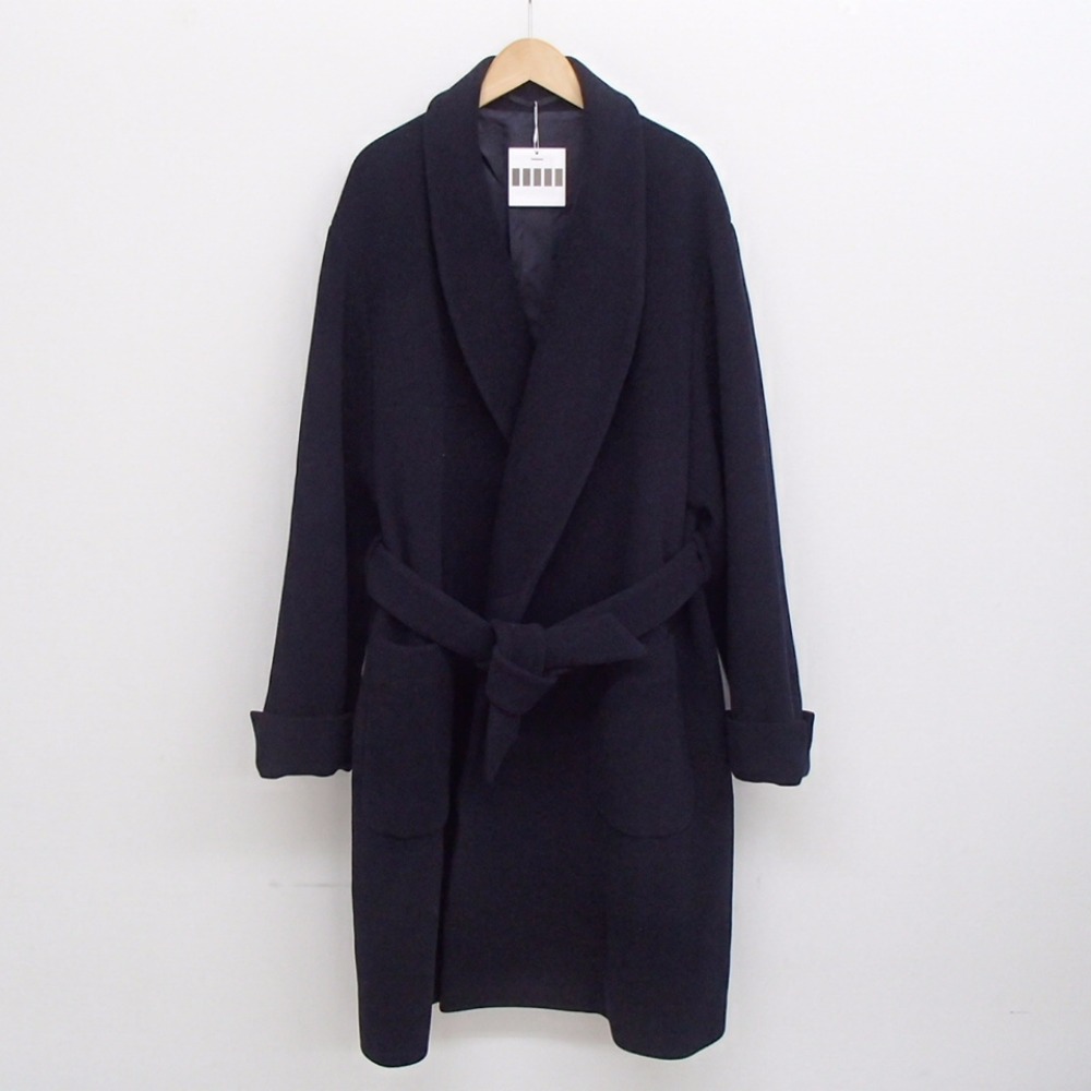 グラフペーパーのWool cashmere Mongolian Coatの買取実績です。